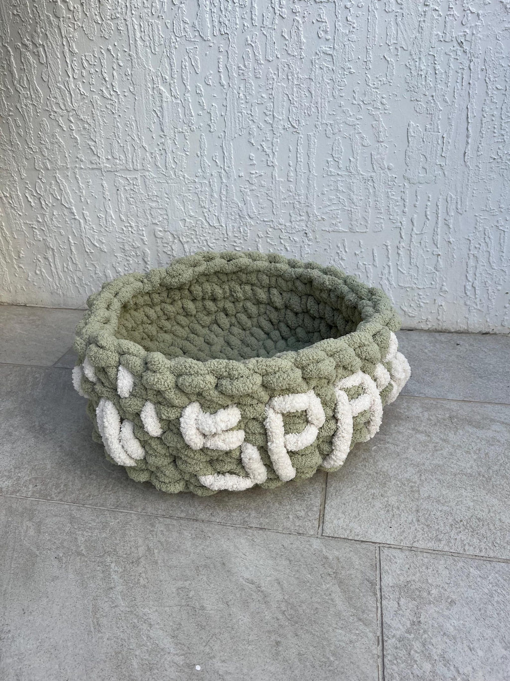 Honest Pets® "Paw Spa" Gehäkeltes Katzennest aus Chenille
