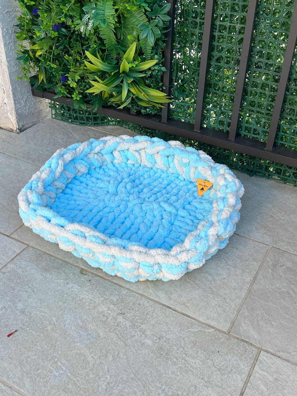 Honest Pets® "Cloud Cushion" Extra-Plüsch Haustierbett – Doppelgarn Handgestrickt