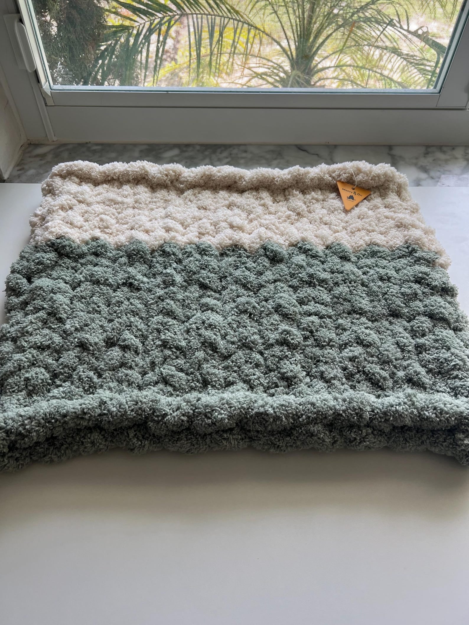 Honest Pets® "Cozy Spot" Weiche Chenille-Matte – Handgefertigt & Anpassbar